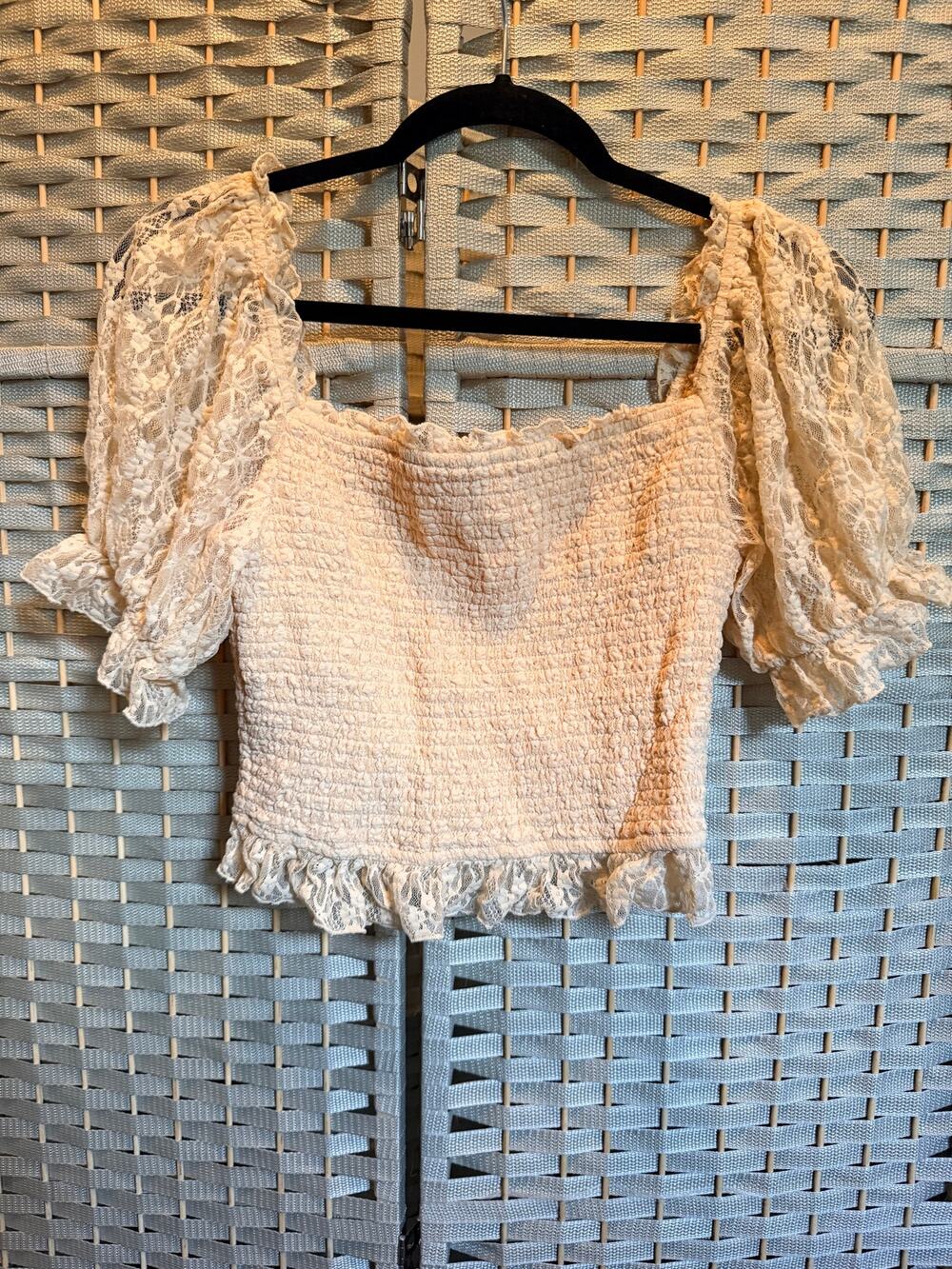 LUSH Women's Cream Lace Puff Sleeve Smocked Crop Top Blouse Size S Boho